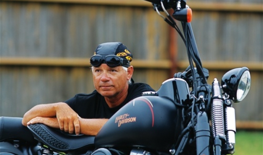 Marc Poirel et son "Harley-Davidson" (c) Marc Poirel