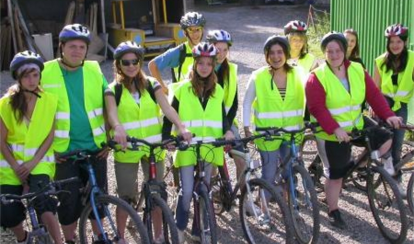 Aiseau des stages Jeunes pour Jeunes de 12 à 18 ans: VTT