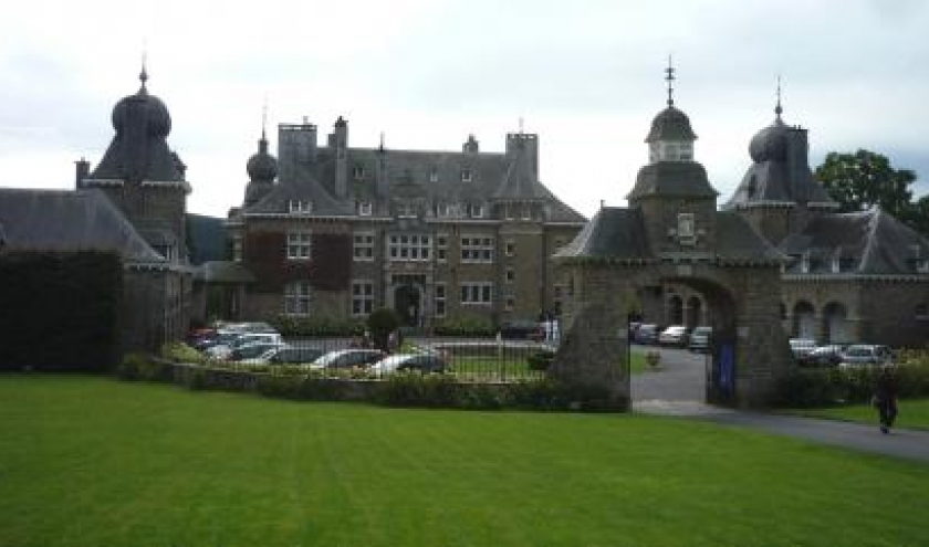 Facade avant du manoir de Lebiolles