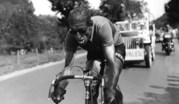 Ferdi Kubler fut aussi vainqueur du tour de France, et est une legende du Ventoux