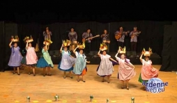 Conjunto de Danza Folklorica Expresion Latino Americana, de Cuenca, en Equateur video 4