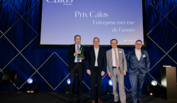 Daniel Buren remporte deux des quatre prix Caïus.