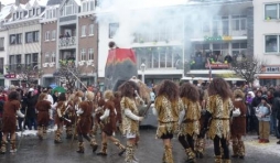 Participants au cortege