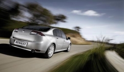 AUTO Essai: Renault Laguna GT.