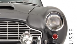 1200 voitures de legende  Editions Larousse.